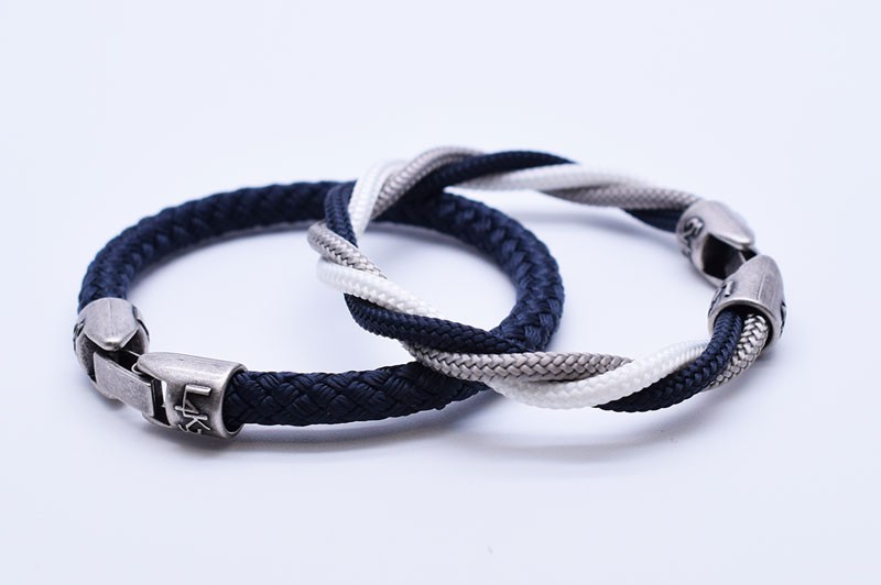 MUST 02 - Bianco - Silver - Blue Navy / Blue Navy